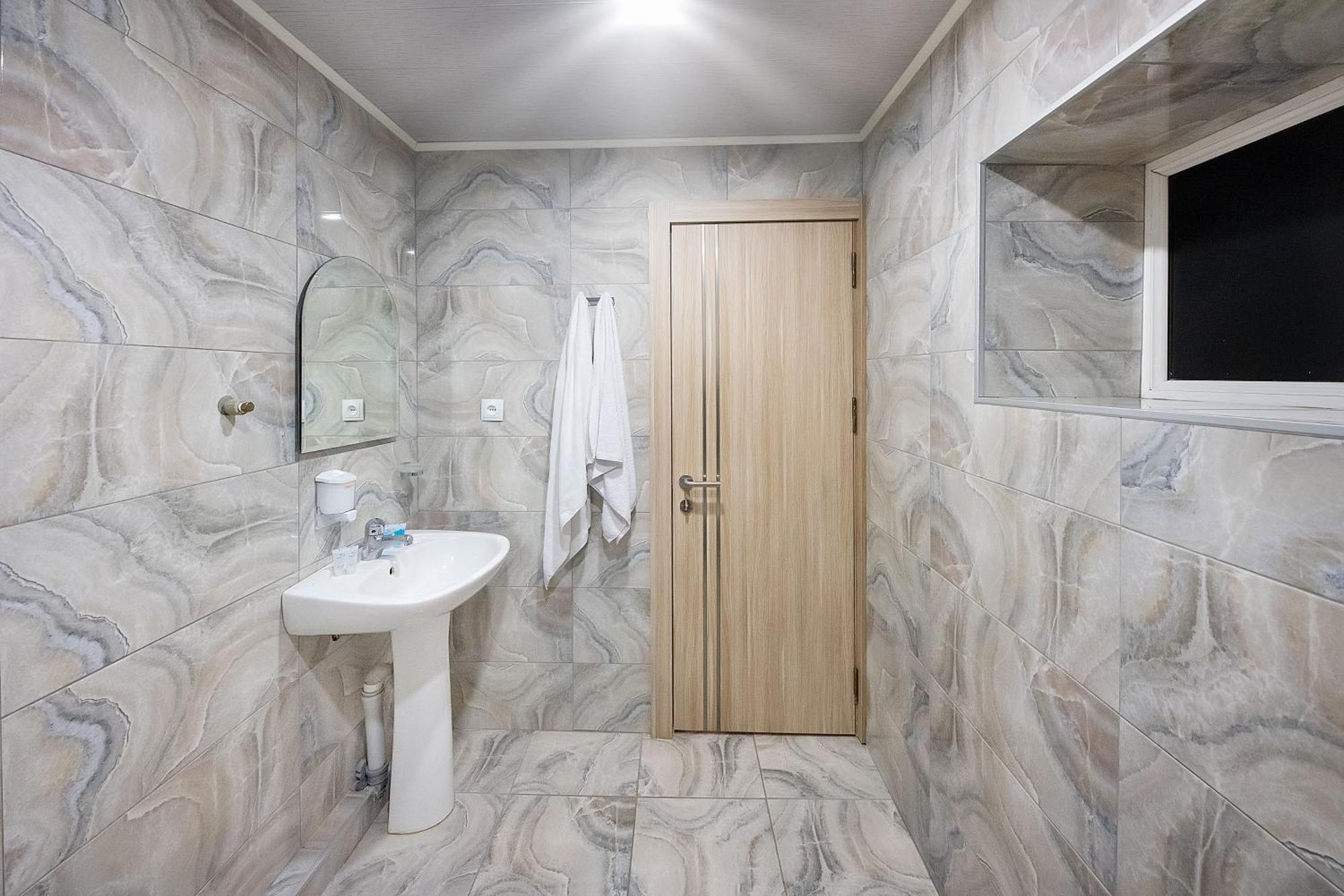Apart Hotel Georgia Gold Tiflis Dış mekan fotoğraf